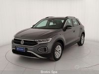 Usata VW T-Roc Life 150 CV (110 kW) 2023 Grigio SUV