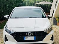 Usata Hyundai i20 101 CV (74 kW) 2023 Bianco Utilitaria