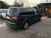 Usata Ford Galaxy Ghia 175 CV (128 kW) 2009 Blu Monovolume