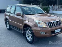 Usata Toyota Land Cruiser 166 CV (122 kW) 2004 Marrone SUV