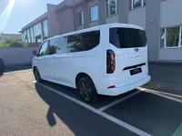 Usata Ford Tourneo Custom 136 CV (100 kW) 2024 Bianco Furgone