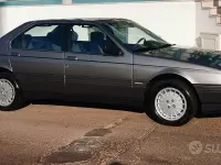 Usata Alfa Romeo 164 145 CV (106 kW) 1989 Grigio Berlina