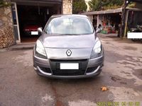 Usata Renault Scénic III 110 CV (80 kW) 2011 Grigio Monovolume