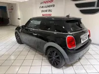 Usata Mini Cooper D 116 CV (85 kW) 2014 Nero Utilitaria