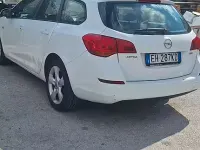 Käytetty Opel Astra 110 HP (80 kW) 2011 Farmari