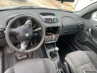 Usata Alfa Romeo 147 116 CV (85 kW) 2003 Utilitaria