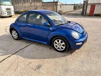 Usata VW New Beetle 101 CV (74 kW) 2005 Blu Utilitaria