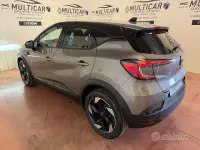 Nuova Renault Captur Techno 101 CV (74 kW) 2026 Grigio SUV