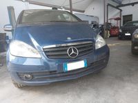 Usata Mercedes A160 Elegance 95 CV (69 kW) 2010 Blu Berlina