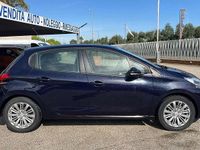Usata Peugeot 208 82 CV (60 kW) 2017 Blu/azzurro Utilitaria