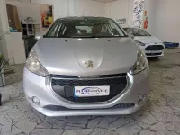 Usata Peugeot 208 Allure 95 CV (69 kW) 2015 Argento Utilitaria