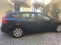 Usata Volvo V60 Kinetic 114 CV (83 kW) 2013 Nero Station wagon