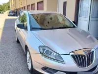 Usata Lancia Delta 120 CV (88 kW) 2009 Giallo Utilitaria