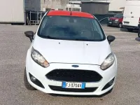 Gebraucht Ford Fiesta 75 PS (55 kW) 2017 Weiß Kleinwagen