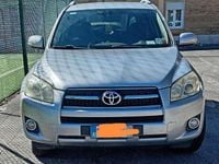 Usata Toyota RAV4 150 CV (110 kW) 2009 Argento SUV