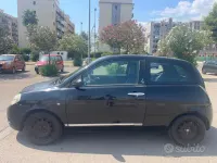 Usata Lancia Ypsilon 90 CV (66 kW) 2007 Nero Utilitaria