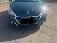 Usata Peugeot 208 Allure 82 CV (60 kW) 2018 Grigio Utilitaria