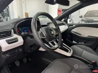Usata Renault Clio V Techno 101 CV (74 kW) 2023 Grigio Berlina