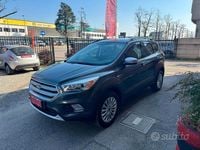 Usata Ford Kuga Titanium 150 CV (110 kW) 2017 Grigio SUV