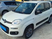 Usata Fiat Panda 4x4 S 95 CV (69 kW) 2016 Bianco pastello Utilitaria