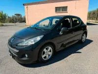Usata Peugeot 207 73 CV (53 kW) 2012 Nero Berlina
