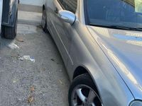 Usata Mercedes C200 Elegance 122 CV (89 kW) 2006 Berlina