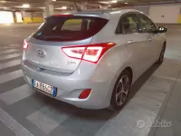 Usata Hyundai i30 136 CV (100 kW) 2015 Grigio Berlina