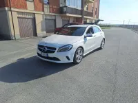 Usata Mercedes A180 109 CV (80 kW) 2017 Bianco Utilitaria