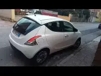 Usata Lancia Ypsilon 85 CV (62 kW) 2012 Utilitaria