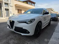 Usata Alfa Romeo Stelvio Veloce 209 CV (153 kW) 2022 Bianco SUV