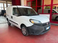 Usata Fiat Doblò Easy 95 CV (69 kW) 2021 Bianco Monovolume