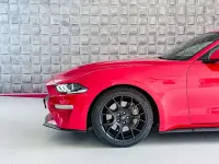Usata Ford Mustang Fastback 290 CV (213 kW) 2019 Rosso Coupé