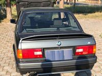 Usata BMW 320 192 CV (141 kW) 1989 Grigio Berlina