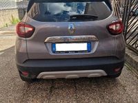 Usata Renault Captur 90 CV (66 kW) 2019 Grigio SUV
