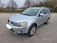 Usata Mitsubishi Outlander 140 CV (102 kW) 2008 Grigio SUV