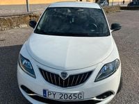 Usata Lancia Ypsilon 69 CV (50 kW) 2023 Bianco Utilitaria
