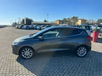 Usata Ford Fiesta Titanium 101 CV (74 kW) 2017 Grigio Utilitaria