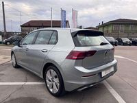 Usata VW Golf VIII Style 150 CV (110 kW) 2025 Argento Berlina