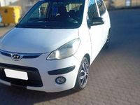 Usata Hyundai i10 69 CV (50 kW) 2012 Bianco Utilitaria