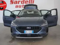 Usata Ford Focus Active 116 CV (85 kW) 2023 Blu Berlina