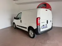 Usata Fiat Fiorino 75 CV (55 kW) 2011 Bianco Monovolume