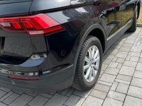 Usata VW Tiguan Business 116 CV (85 kW) 2018 Nero SUV