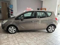 Usata Opel Meriva Cosmo 75 CV (55 kW) 2011 Grigio Monovolume