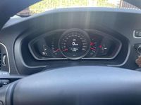 Usata Volvo V40 120 CV (88 kW) 2018 Nero Station wagon