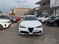 Usata Alfa Romeo Stelvio Business 190 CV (139 kW) 2020 Bianco SUV