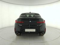 Usado BMW X4 M Sport 190 HP (139 kW) 2025 Preto SUV