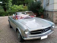 Usata Mercedes 250 150 CV (110 kW) 1967 Argento Cabrio