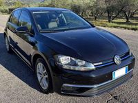 Usata VW Golf VII Highline 110 CV (80 kW) 2017 Berlina