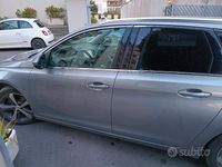 Usata Peugeot 308 SW 120 CV (88 kW) 2018 Grigio Station wagon