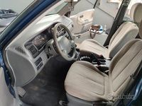 Second-hand Suzuki Grand Vitara 87 CP (63 kW) 2001 Albastru SUV